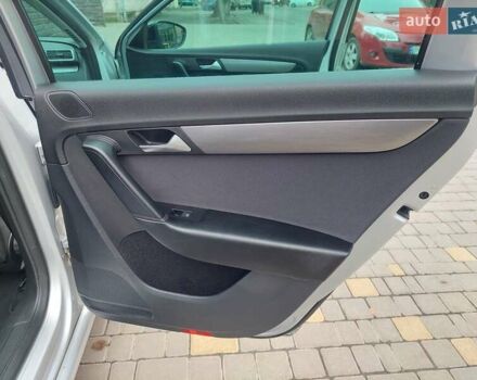 Серый Фольксваген Пассат, объемом двигателя 1.97 л и пробегом 216 тыс. км за 13999 $, фото 52 на Automoto.ua