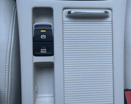 Серый Фольксваген Пассат, объемом двигателя 2 л и пробегом 245 тыс. км за 17995 $, фото 33 на Automoto.ua