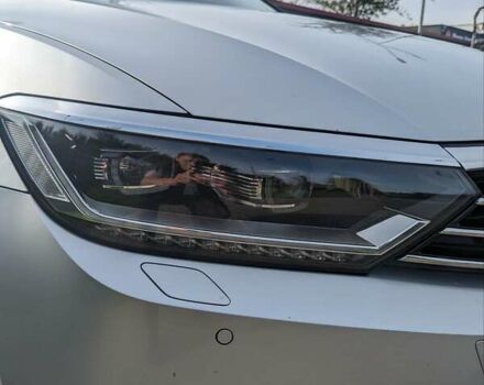 Сірий Фольксваген Пассат, об'ємом двигуна 2 л та пробігом 298 тис. км за 14500 $, фото 4 на Automoto.ua