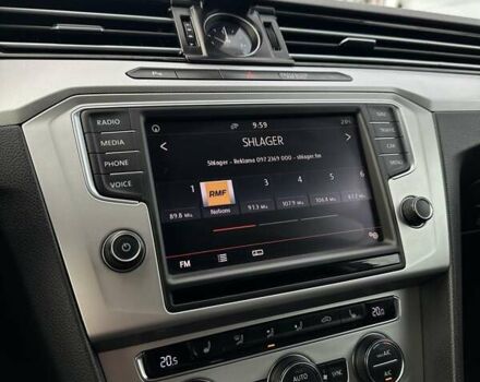 Сірий Фольксваген Пассат, об'ємом двигуна 1.97 л та пробігом 297 тис. км за 14600 $, фото 32 на Automoto.ua