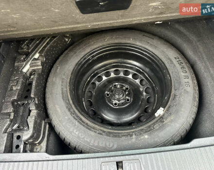 Серый Фольксваген Пассат, объемом двигателя 2 л и пробегом 312 тыс. км за 13999 $, фото 26 на Automoto.ua