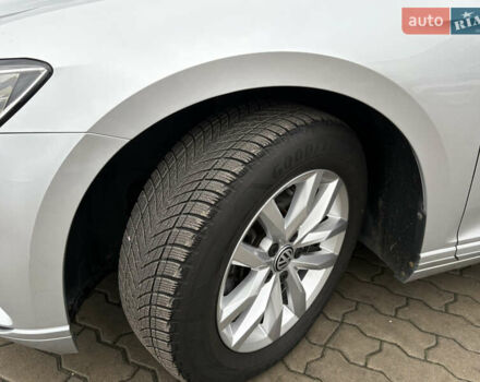 Серый Фольксваген Пассат, объемом двигателя 1.6 л и пробегом 251 тыс. км за 12300 $, фото 17 на Automoto.ua