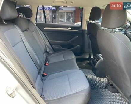 Серый Фольксваген Пассат, объемом двигателя 1.97 л и пробегом 292 тыс. км за 13400 $, фото 15 на Automoto.ua