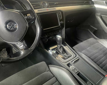 Серый Фольксваген Пассат, объемом двигателя 1.97 л и пробегом 326 тыс. км за 15999 $, фото 46 на Automoto.ua