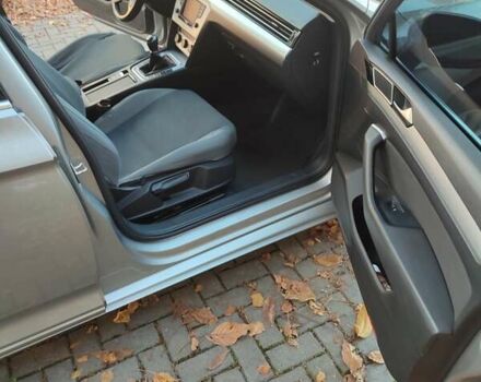 Сірий Фольксваген Пассат, об'ємом двигуна 1.6 л та пробігом 216 тис. км за 14800 $, фото 8 на Automoto.ua