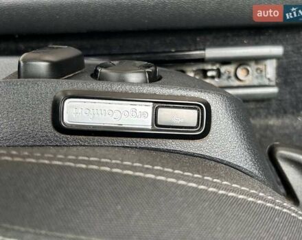 Серый Фольксваген Пассат, объемом двигателя 1.97 л и пробегом 334 тыс. км за 13000 $, фото 15 на Automoto.ua