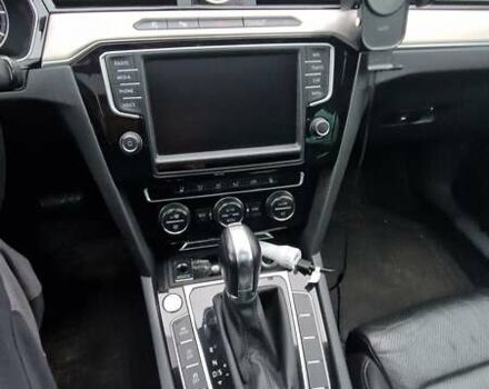 Серый Фольксваген Пассат, объемом двигателя 1.97 л и пробегом 289 тыс. км за 14700 $, фото 5 на Automoto.ua