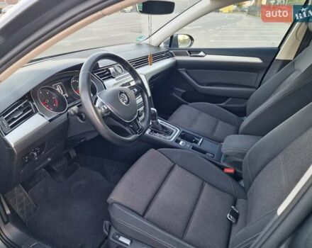 Сірий Фольксваген Пассат, об'ємом двигуна 1.97 л та пробігом 300 тис. км за 14200 $, фото 19 на Automoto.ua