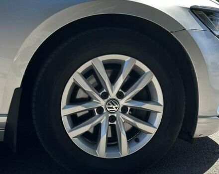 Сірий Фольксваген Пассат, об'ємом двигуна 2 л та пробігом 303 тис. км за 13700 $, фото 8 на Automoto.ua