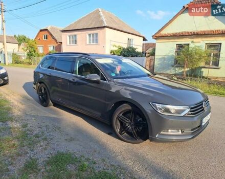 Серый Фольксваген Пассат, объемом двигателя 1.6 л и пробегом 320 тыс. км за 11550 $, фото 7 на Automoto.ua