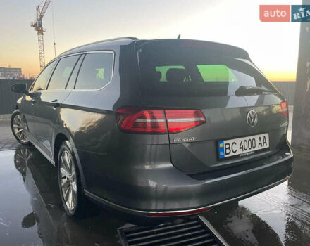 Серый Фольксваген Пассат, объемом двигателя 1.97 л и пробегом 289 тыс. км за 15200 $, фото 3 на Automoto.ua