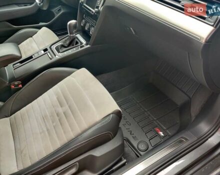 Серый Фольксваген Пассат, объемом двигателя 1.97 л и пробегом 212 тыс. км за 14999 $, фото 6 на Automoto.ua