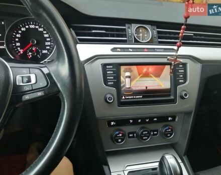 Серый Фольксваген Пассат, объемом двигателя 1.6 л и пробегом 218 тыс. км за 14700 $, фото 13 на Automoto.ua