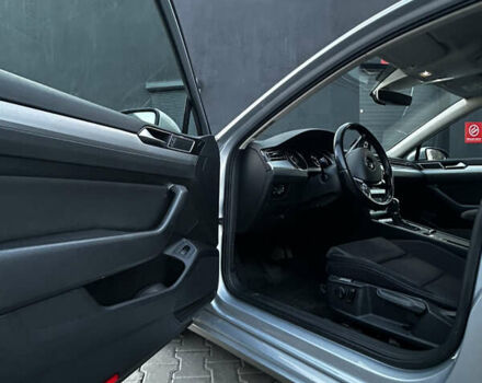 Серый Фольксваген Пассат, объемом двигателя 1.97 л и пробегом 310 тыс. км за 14700 $, фото 13 на Automoto.ua