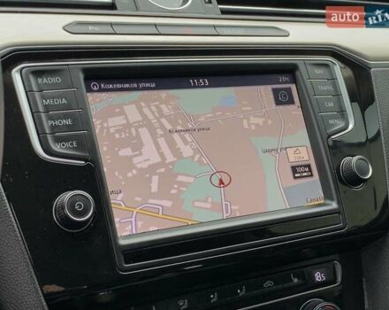 Серый Фольксваген Пассат, объемом двигателя 2 л и пробегом 182 тыс. км за 16455 $, фото 52 на Automoto.ua