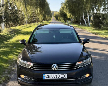 Серый Фольксваген Пассат, объемом двигателя 2 л и пробегом 285 тыс. км за 13700 $, фото 1 на Automoto.ua