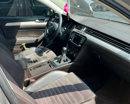 Серый Фольксваген Пассат, объемом двигателя 1.6 л и пробегом 305 тыс. км за 14000 $, фото 8 на Automoto.ua