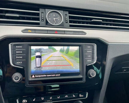 Фольксваген Пассат 2016 в Рогатине на Automoto.ua Серый Фольксваген Пассат, объемом двигателя 1.4 л и пробегом 271 тыс. км за 17300 $, фото 40 на Automoto.ua