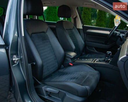 Фольксваген Пассат 2016 в Ужгороде на Automoto.ua Серый Фольксваген Пассат, объемом двигателя 1.97 л и пробегом 207 тыс. км за 18200 $, фото 17 на Automoto.ua