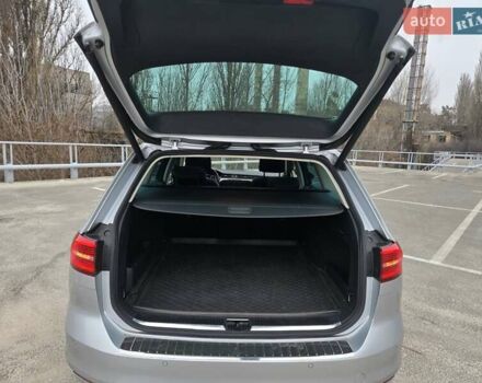 Серый Фольксваген Пассат, объемом двигателя 1.97 л и пробегом 198 тыс. км за 25000 $, фото 23 на Automoto.ua