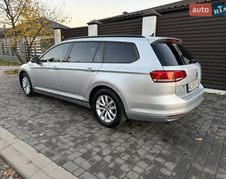 Серый Фольксваген Пассат, объемом двигателя 1.6 л и пробегом 237 тыс. км за 12800 $, фото 6 на Automoto.ua