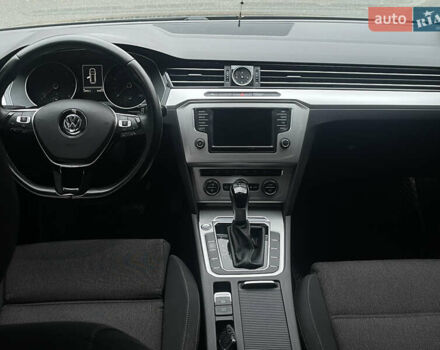 Серый Фольксваген Пассат, объемом двигателя 1.97 л и пробегом 240 тыс. км за 15599 $, фото 20 на Automoto.ua