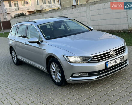 Серый Фольксваген Пассат, объемом двигателя 1.6 л и пробегом 262 тыс. км за 11800 $, фото 10 на Automoto.ua