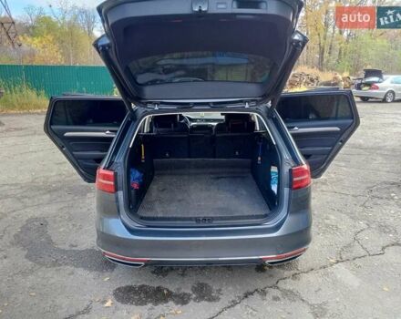 Серый Фольксваген Пассат, объемом двигателя 1.97 л и пробегом 270 тыс. км за 18500 $, фото 7 на Automoto.ua