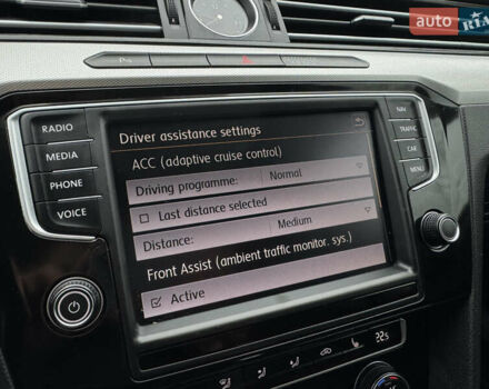 Сірий Фольксваген Пассат, об'ємом двигуна 1.97 л та пробігом 359 тис. км за 14500 $, фото 16 на Automoto.ua