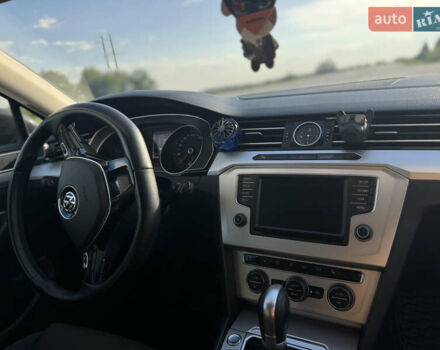 Сірий Фольксваген Пассат, об'ємом двигуна 1.97 л та пробігом 265 тис. км за 13999 $, фото 17 на Automoto.ua