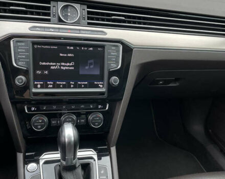 Серый Фольксваген Пассат, объемом двигателя 1.97 л и пробегом 233 тыс. км за 21999 $, фото 18 на Automoto.ua