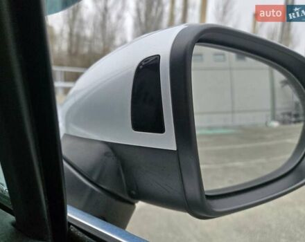 Серый Фольксваген Пассат, объемом двигателя 1.97 л и пробегом 198 тыс. км за 25000 $, фото 20 на Automoto.ua