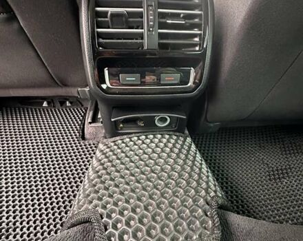 Серый Фольксваген Пассат, объемом двигателя 1.97 л и пробегом 306 тыс. км за 15000 $, фото 25 на Automoto.ua