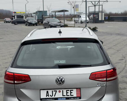 Серый Фольксваген Пассат, объемом двигателя 1.97 л и пробегом 299 тыс. км за 12850 $, фото 22 на Automoto.ua