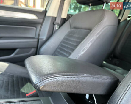 Серый Фольксваген Пассат, объемом двигателя 1.97 л и пробегом 275 тыс. км за 15999 $, фото 42 на Automoto.ua