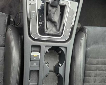 Серый Фольксваген Пассат, объемом двигателя 1.97 л и пробегом 198 тыс. км за 25000 $, фото 41 на Automoto.ua