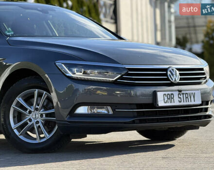 Серый Фольксваген Пассат, объемом двигателя 2 л и пробегом 195 тыс. км за 16999 $, фото 15 на Automoto.ua