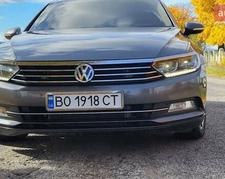 Фольксваген Пассат 2016 в Коломые на Automoto.ua Серый Фольксваген Пассат, объемом двигателя 1.97 л и пробегом 330 тыс. км за 14950 $, фото 2 на Automoto.ua