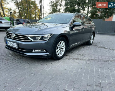 Серый Фольксваген Пассат, объемом двигателя 1.97 л и пробегом 226 тыс. км за 15850 $, фото 3 на Automoto.ua