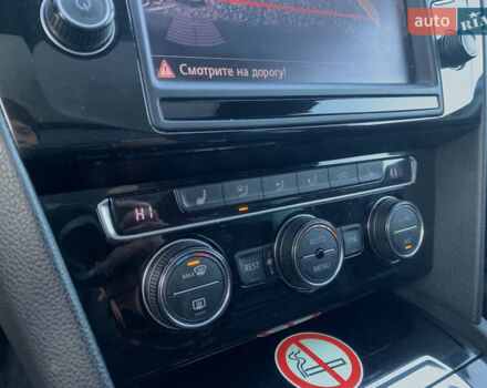 Сірий Фольксваген Пассат, об'ємом двигуна 2 л та пробігом 290 тис. км за 19700 $, фото 45 на Automoto.ua