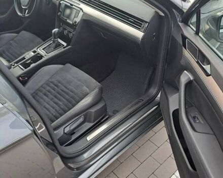 Серый Фольксваген Пассат, объемом двигателя 1.97 л и пробегом 250 тыс. км за 19000 $, фото 13 на Automoto.ua