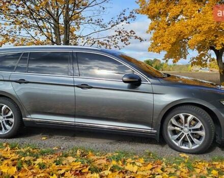 Фольксваген Пассат 2016 в Коломые на Automoto.ua Серый Фольксваген Пассат, объемом двигателя 1.97 л и пробегом 330 тыс. км за 14950 $, фото 17 на Automoto.ua