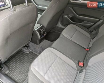 Серый Фольксваген Пассат, объемом двигателя 1.97 л и пробегом 320 тыс. км за 13400 $, фото 5 на Automoto.ua