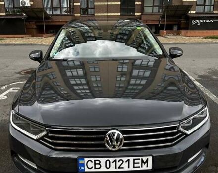 Серый Фольксваген Пассат, объемом двигателя 1.97 л и пробегом 280 тыс. км за 14400 $, фото 6 на Automoto.ua