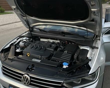 Серый Фольксваген Пассат, объемом двигателя 1.97 л и пробегом 271 тыс. км за 16000 $, фото 22 на Automoto.ua