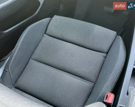 Серый Фольксваген Пассат, объемом двигателя 1.6 л и пробегом 262 тыс. км за 11800 $, фото 20 на Automoto.ua