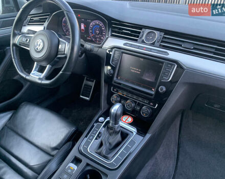 Сірий Фольксваген Пассат, об'ємом двигуна 2 л та пробігом 290 тис. км за 19700 $, фото 34 на Automoto.ua