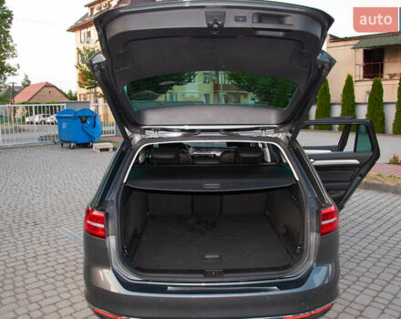 Фольксваген Пассат 2016 в Ужгороде на Automoto.ua Серый Фольксваген Пассат, объемом двигателя 1.97 л и пробегом 207 тыс. км за 18200 $, фото 20 на Automoto.ua