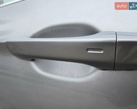 Серый Фольксваген Пассат, объемом двигателя 1.97 л и пробегом 198 тыс. км за 25000 $, фото 22 на Automoto.ua