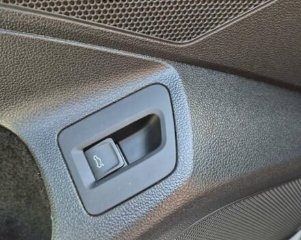 Серый Фольксваген Пассат, объемом двигателя 1.97 л и пробегом 267 тыс. км за 19000 $, фото 36 на Automoto.ua